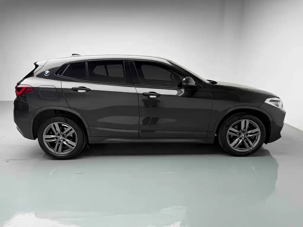 BMW X2 — фото 3