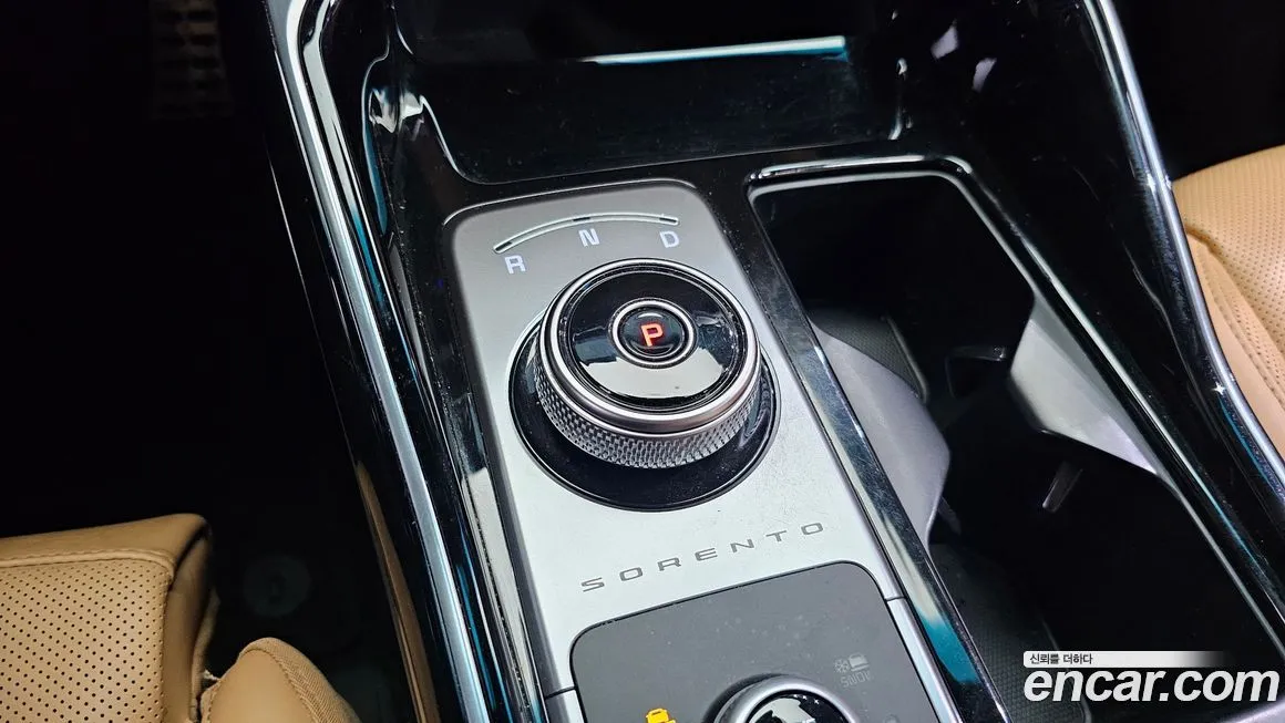 Kia Sorento — фото 5