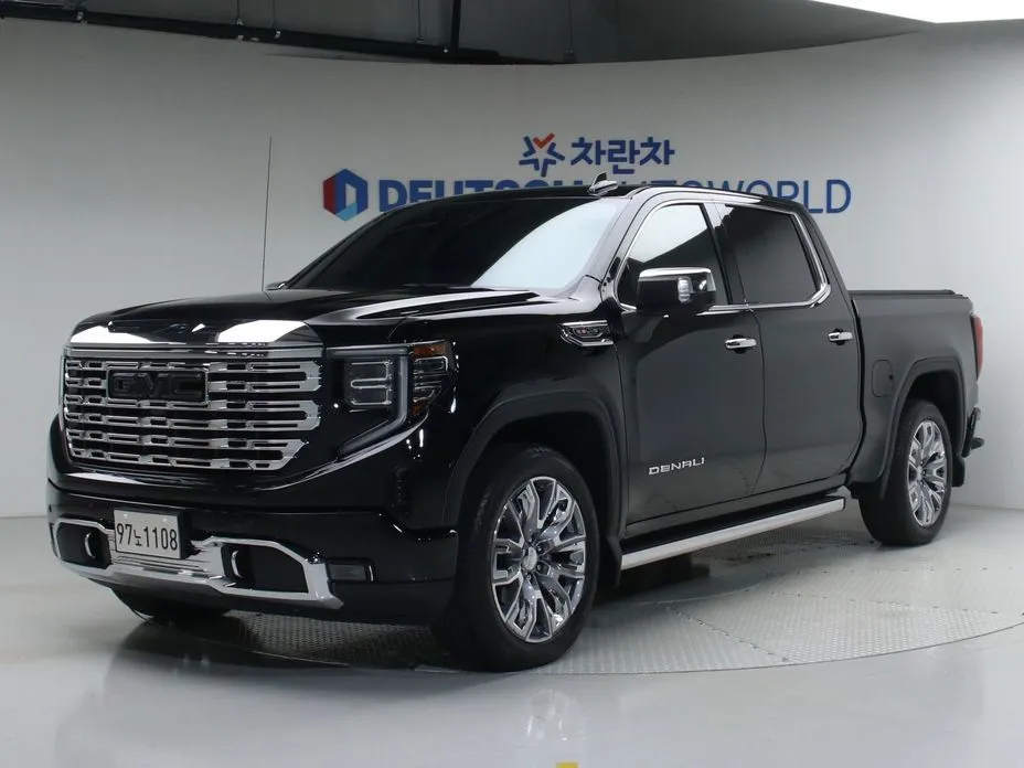 GMC Sierra — фото 1