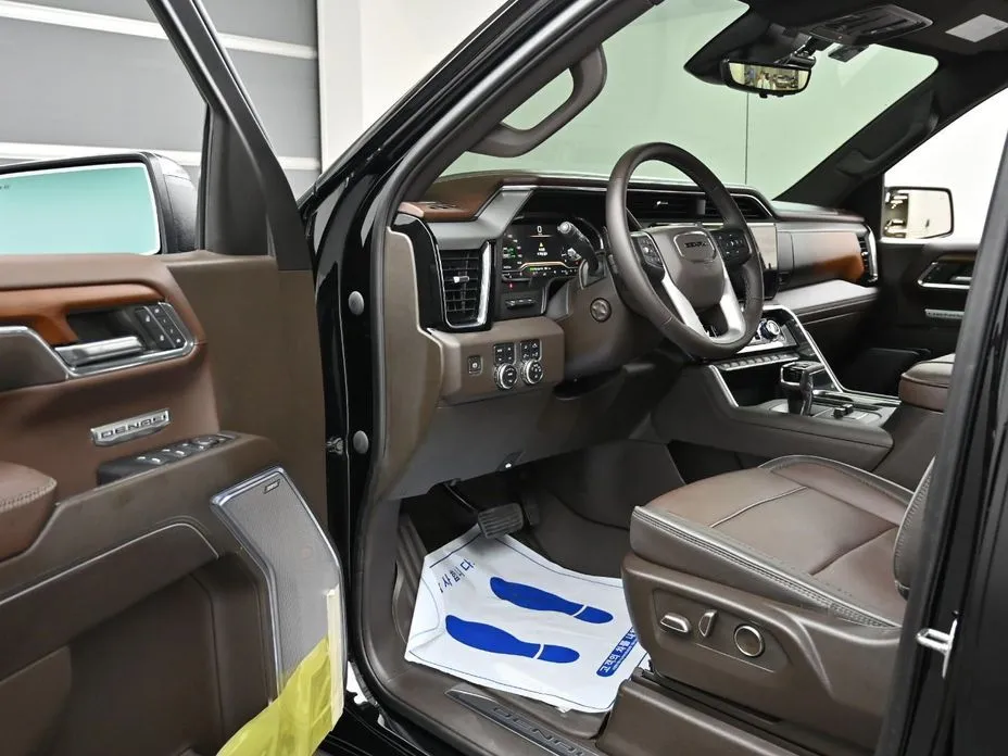 GMC Sierra — фото 9