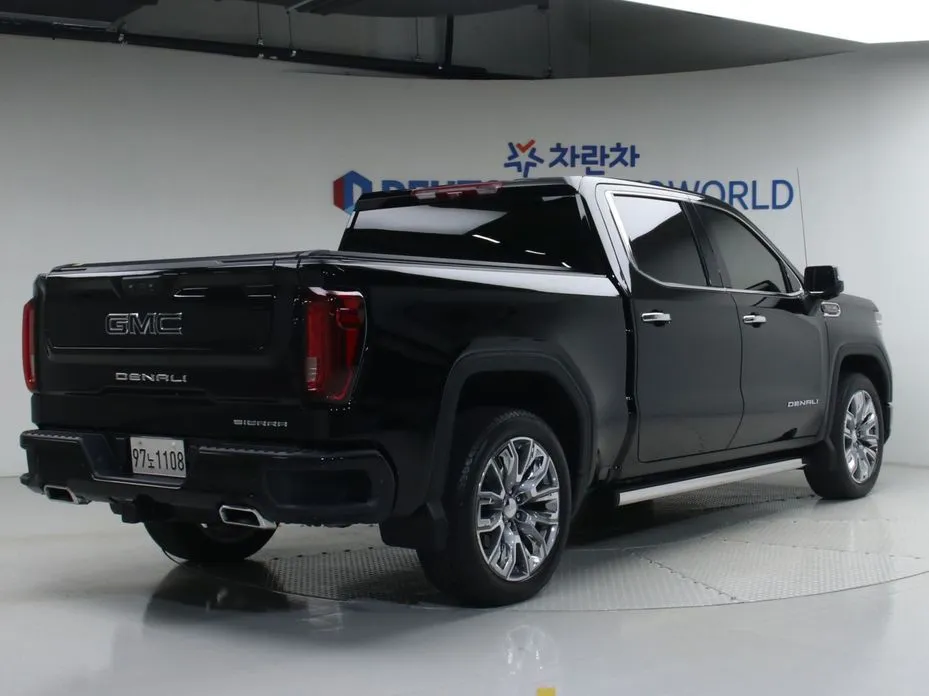GMC Sierra — фото 2