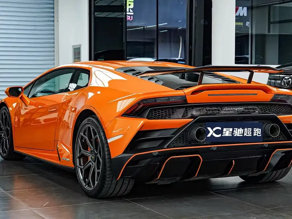 Lamborghini Huracan — фото 5
