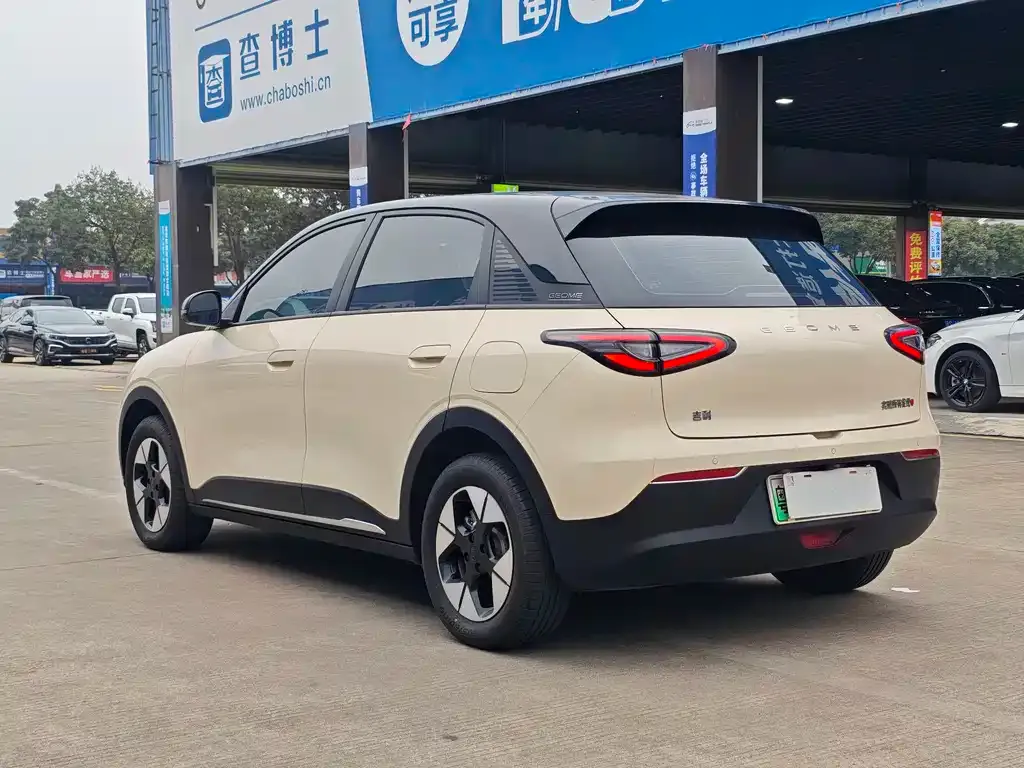 Geely Starburst — фото 7