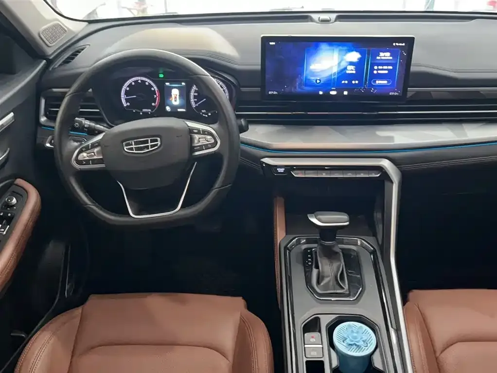 Geely Vision X6 — фото 8