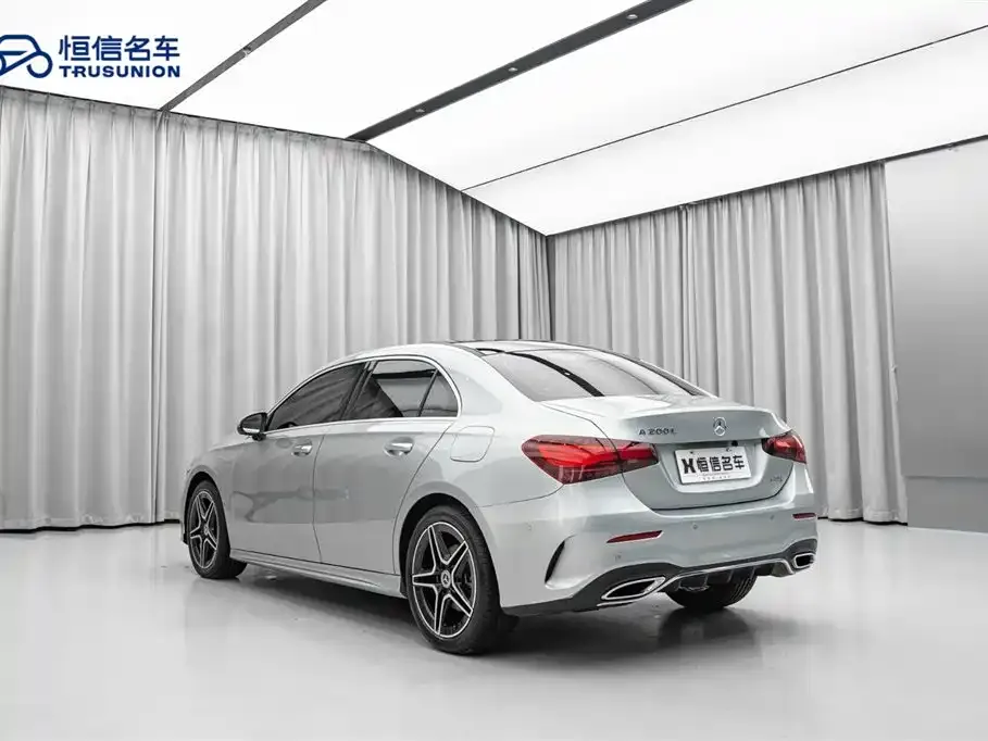 Mercedes-Benz A-Class — фото 8
