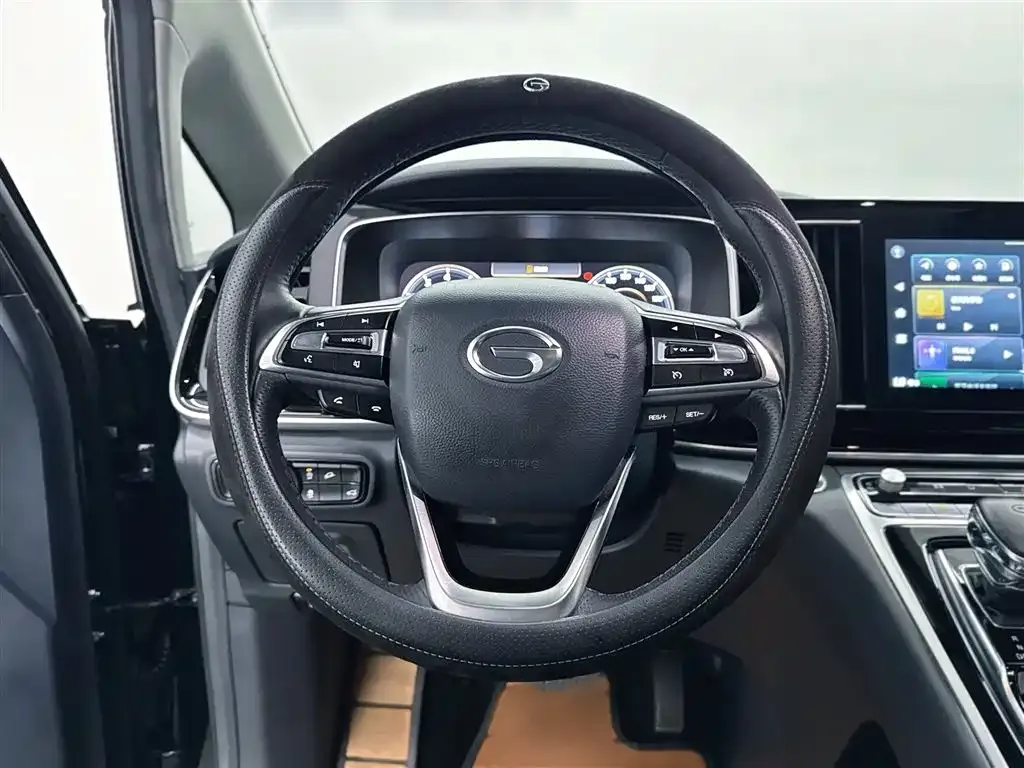 GAC Motor Trumpchi M8 — фото 7
