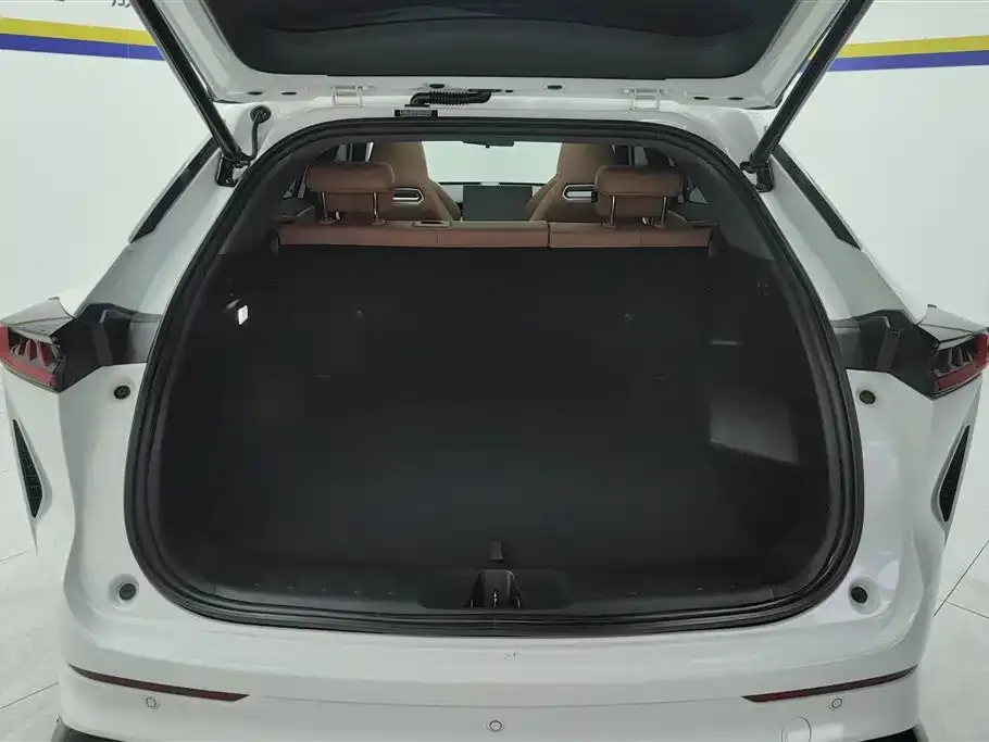 Changan UNI-Z 2025 из CN, фото 7