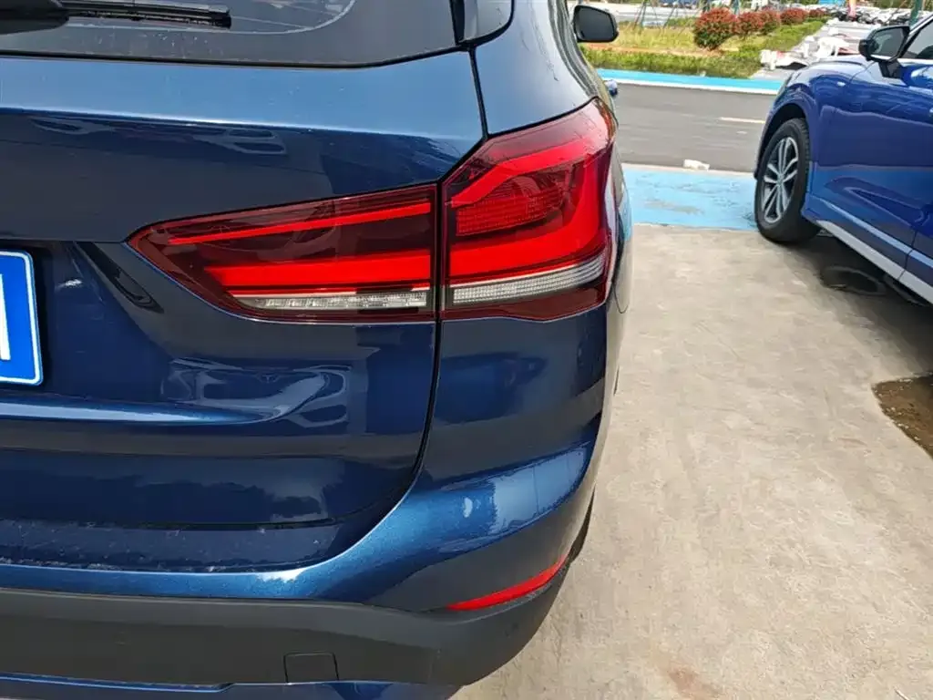 BMW X1 2021 из CN, фото 3