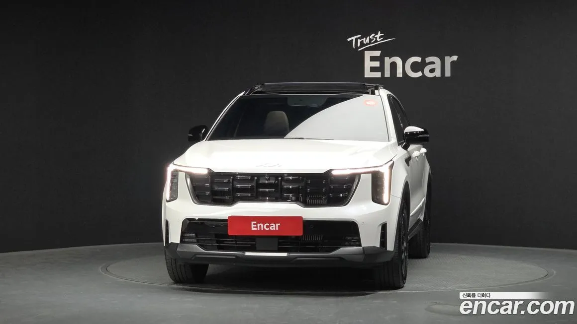 Kia Sorento — фото 6
