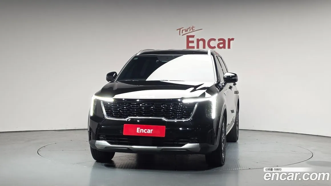 Kia Sorento — фото 5