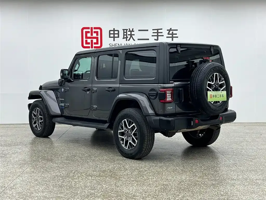 Jeep Wrangler PHEV 2023 из CN, фото 10