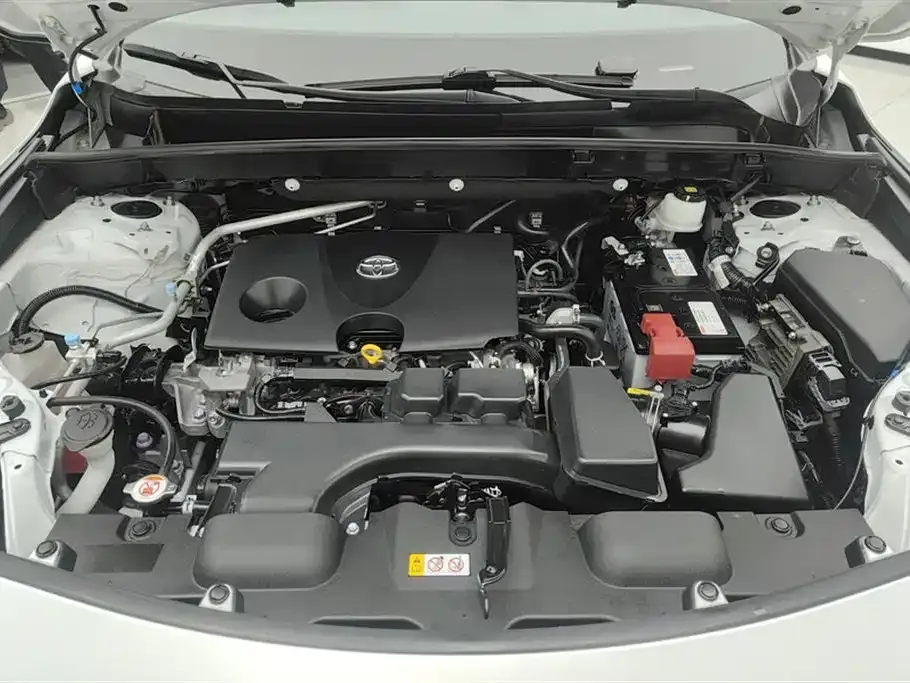 Toyota Harrier 2023 из CN, фото 4