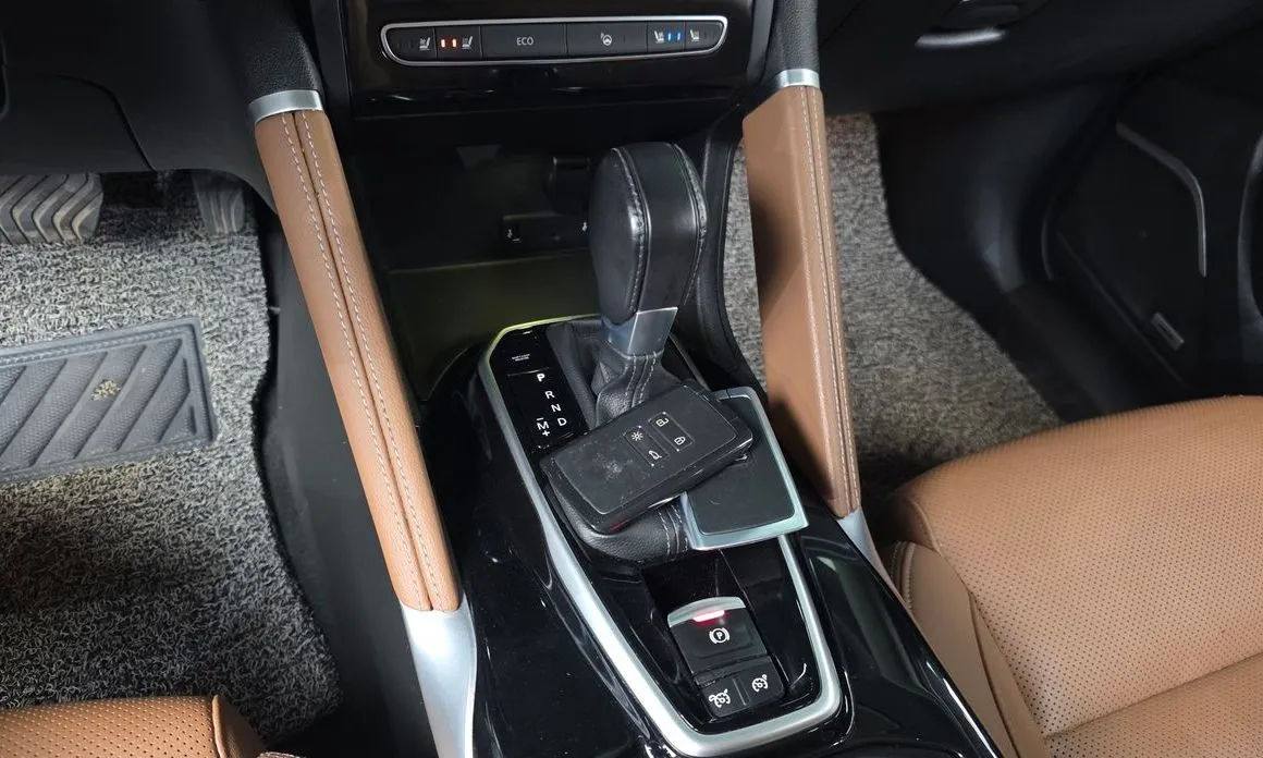 Renault Korea (Samsung) QM6 2023 из KR, фото 6