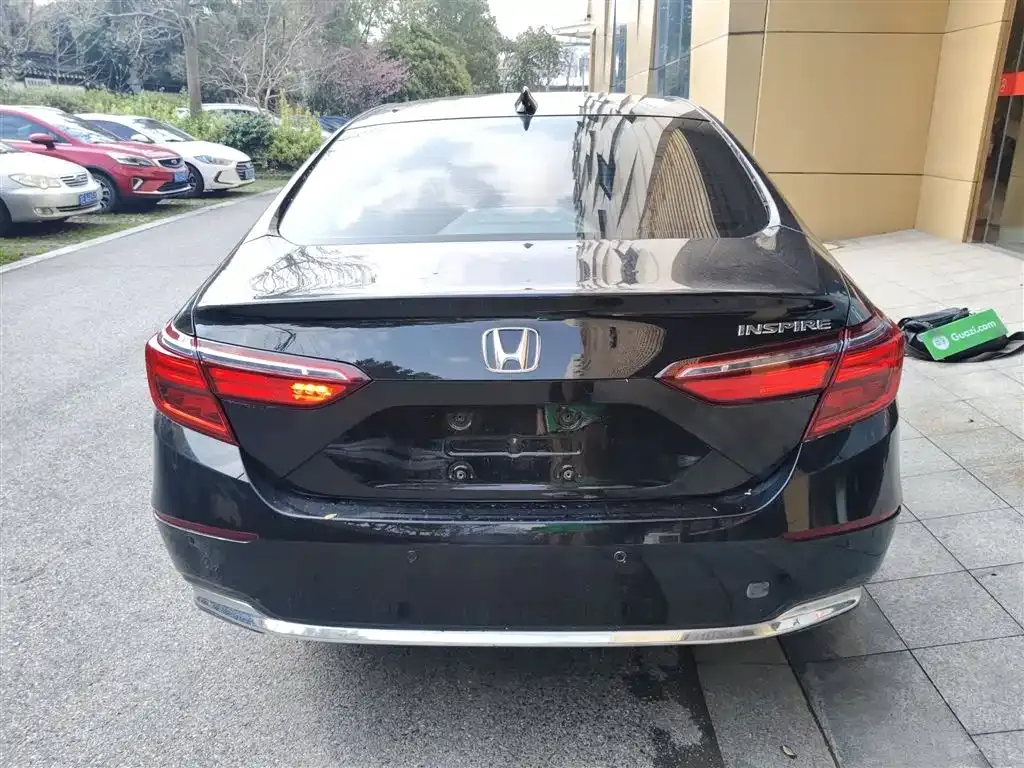 Honda Inspire — фото 5