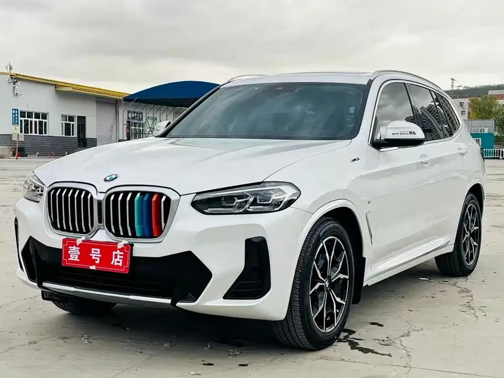BMW X3 — фото 7