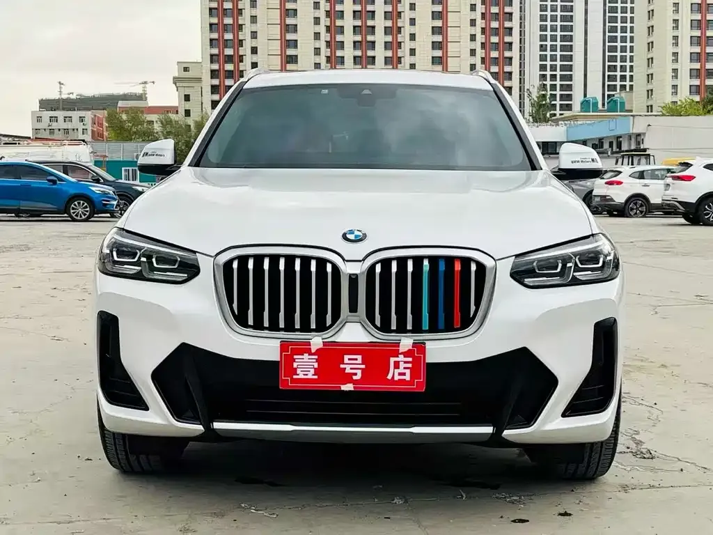 BMW X3 — фото 10