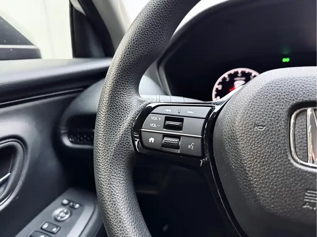 Honda HR-V 2023 из CN, фото 2