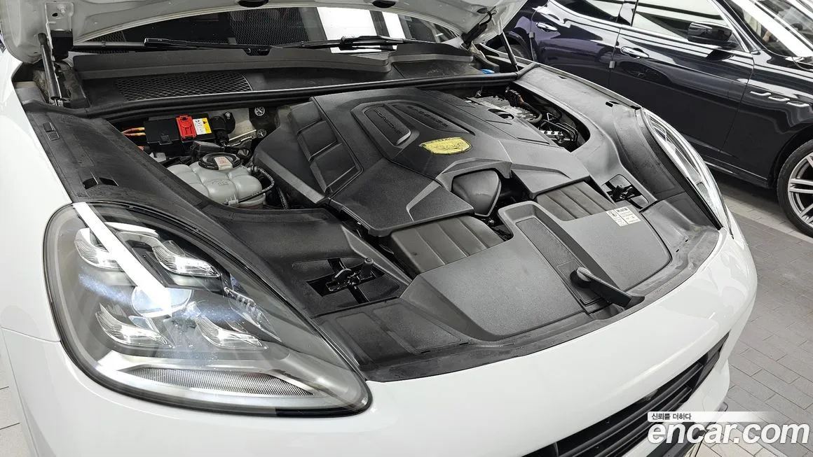 Porsche Cayenne 2021 из KR, фото 10