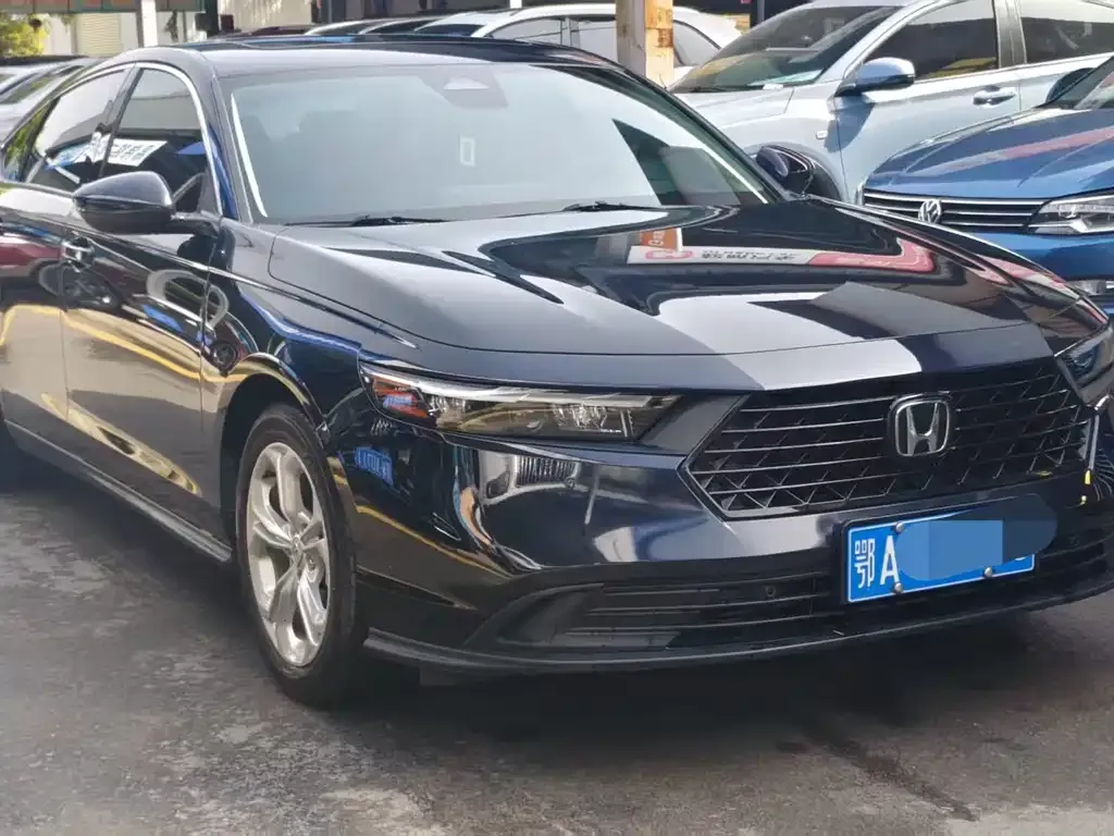 Honda Accord — фото 3