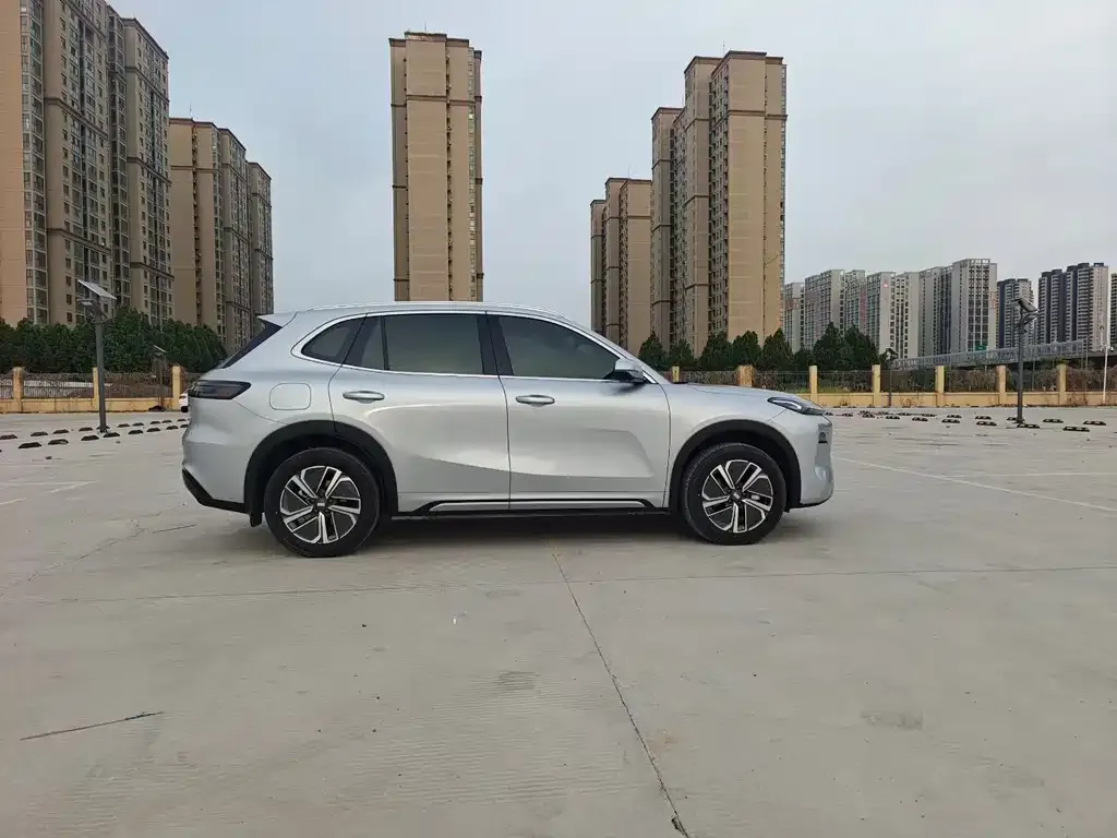 Geely Galaxy Xingjian 7 2025 из CN, фото 8