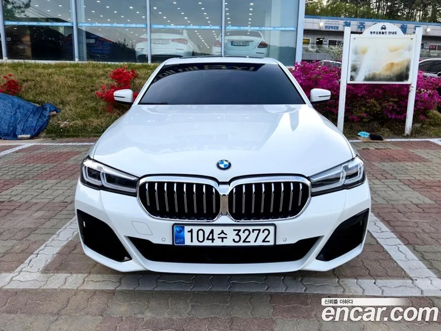 BMW 5-Series 2022 из KR, фото 8