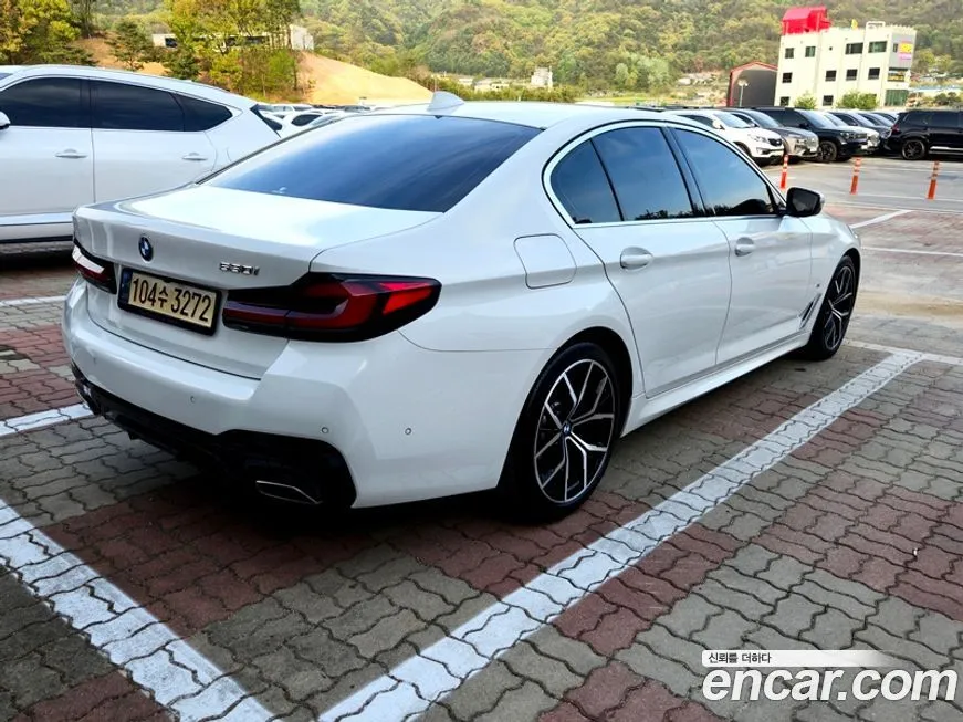 BMW 5-Series 2022 из KR, фото 9