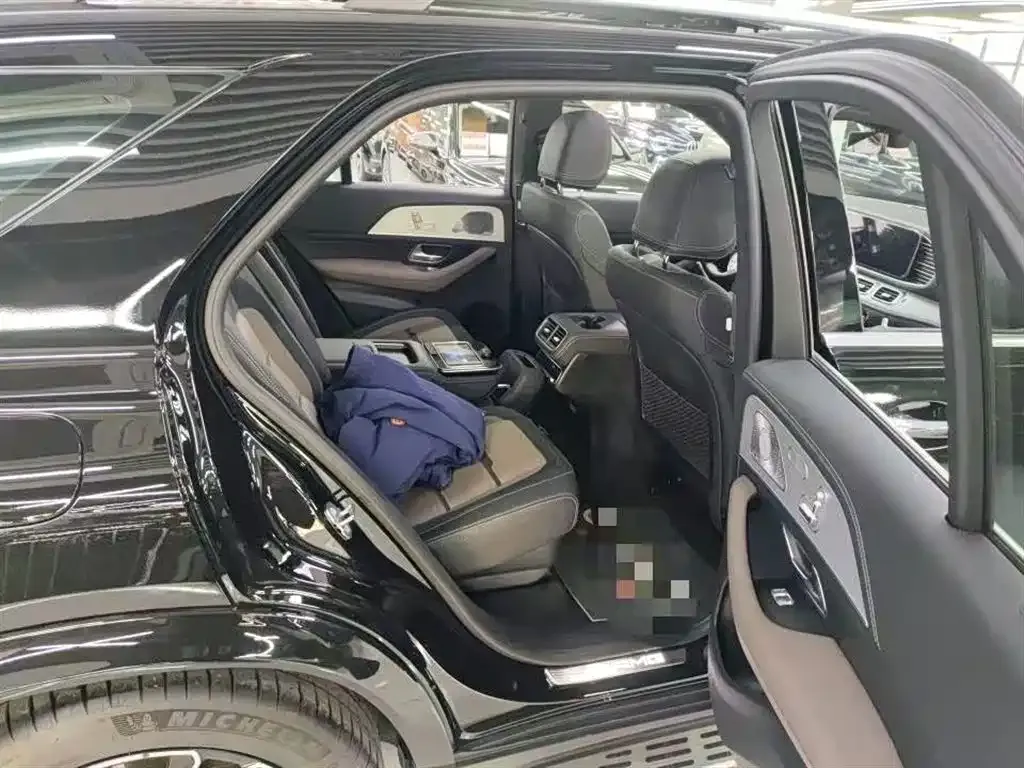 Mercedes-Benz GLE AMG — фото 7