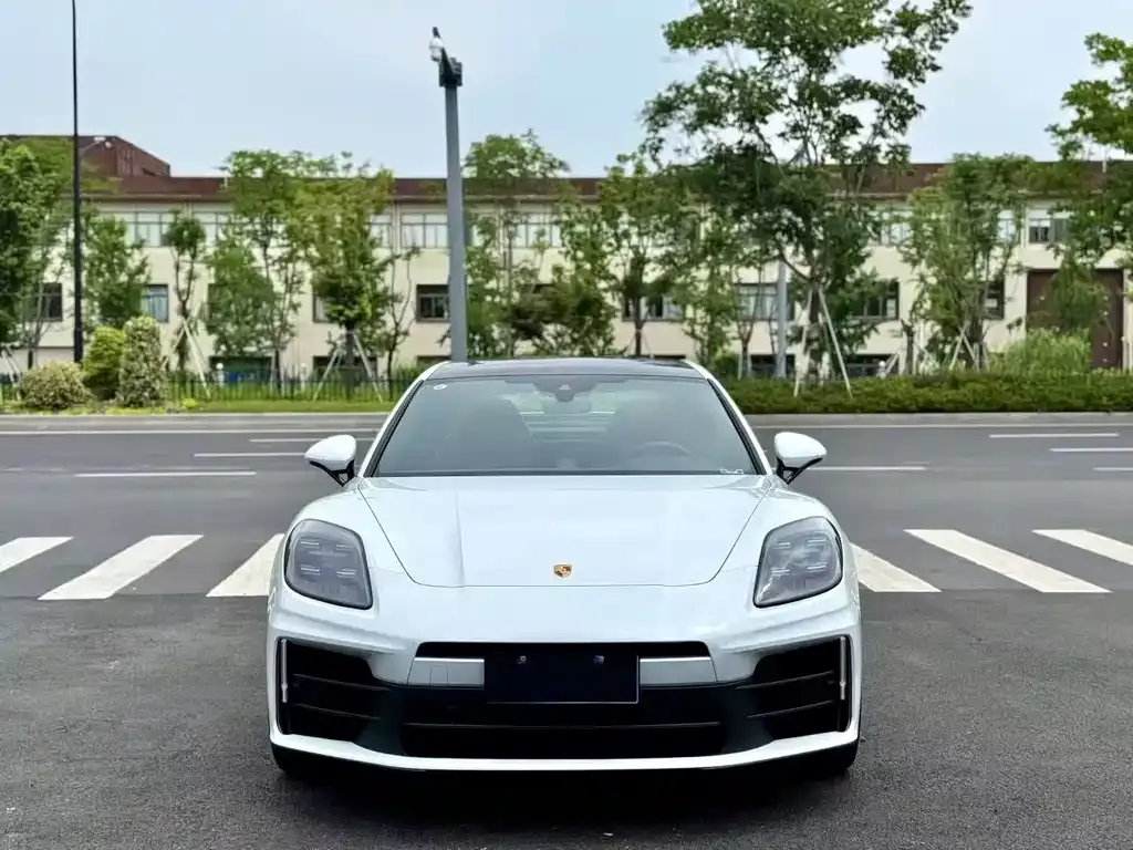 Porsche Panamera — фото 4