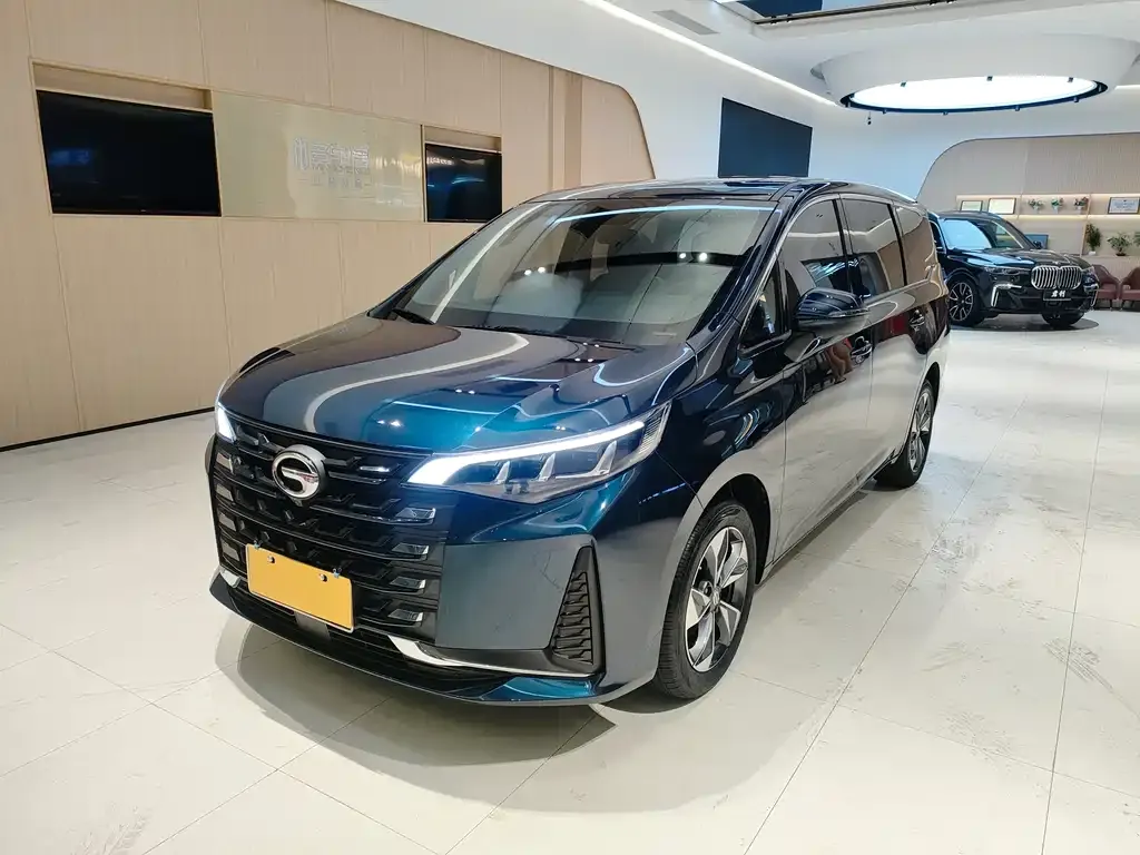 GAC Motor Trumpchi M6 — фото 1