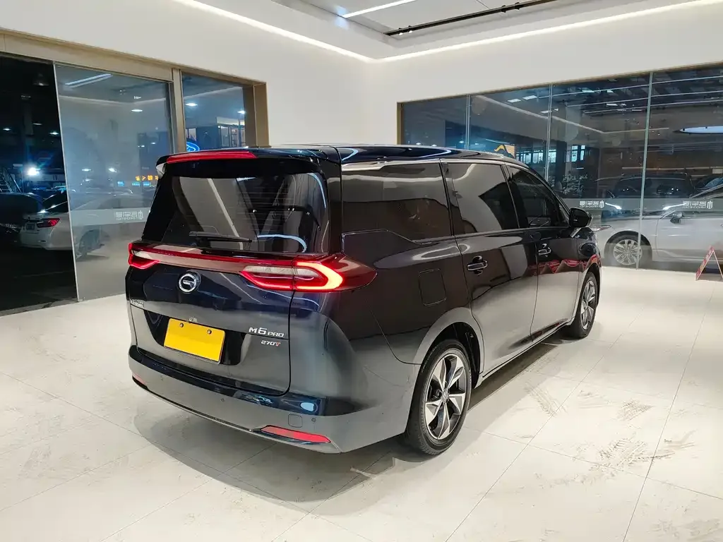 GAC Motor Trumpchi M6 — фото 3