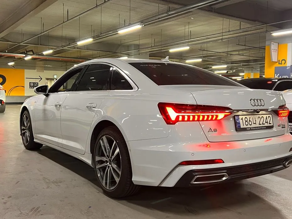 Audi A6 — фото 10