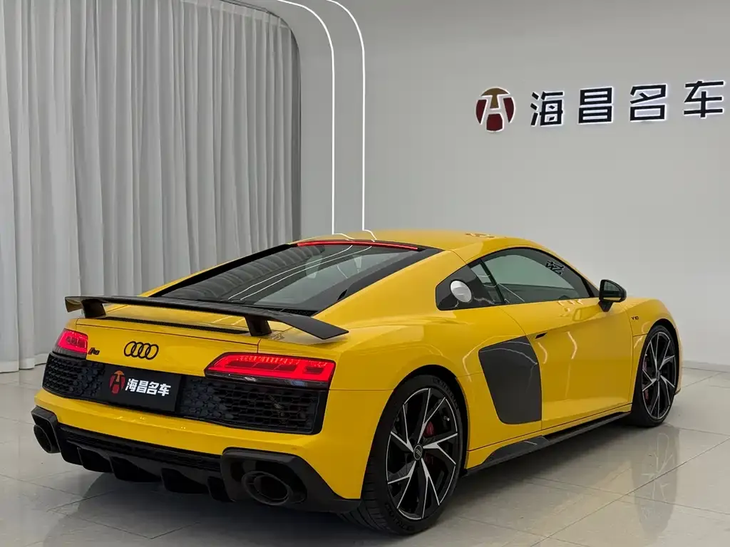 Audi R8 2023 из CN, фото 5