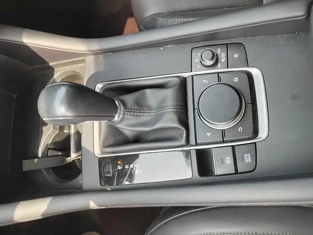 Mazda 3 Axela 2021 из CN, фото 8