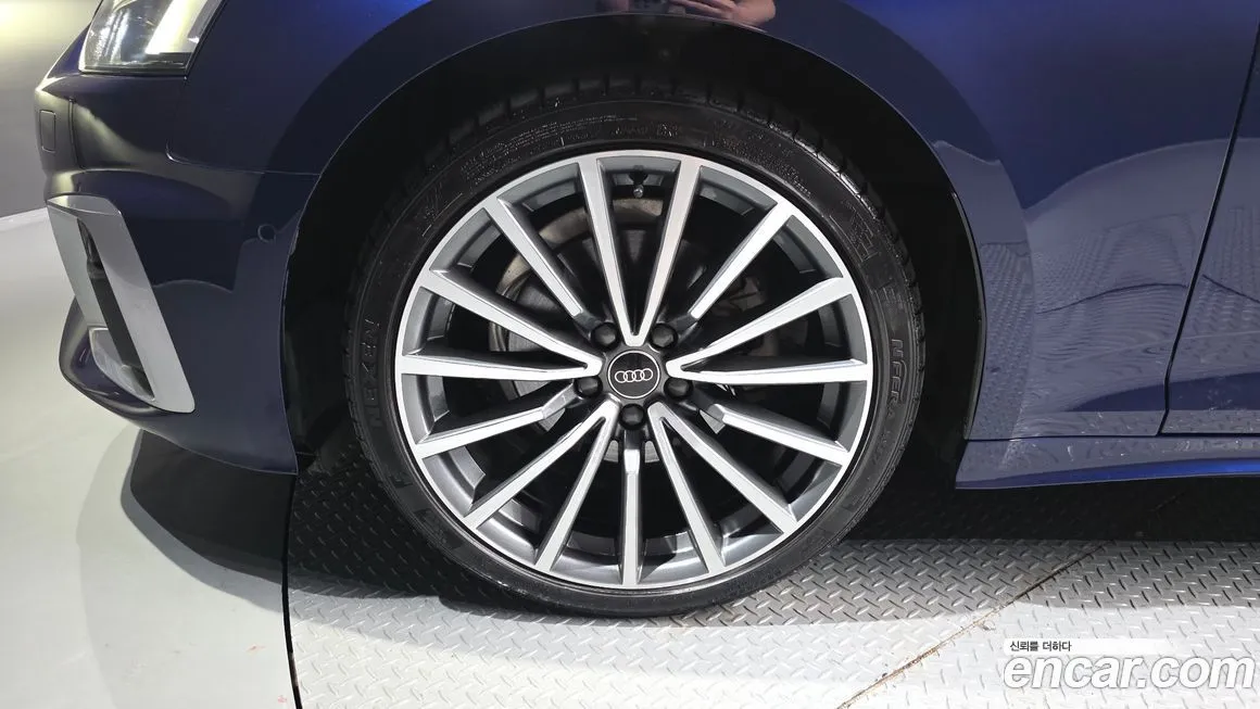 Audi A5 2023 из KR, фото 10
