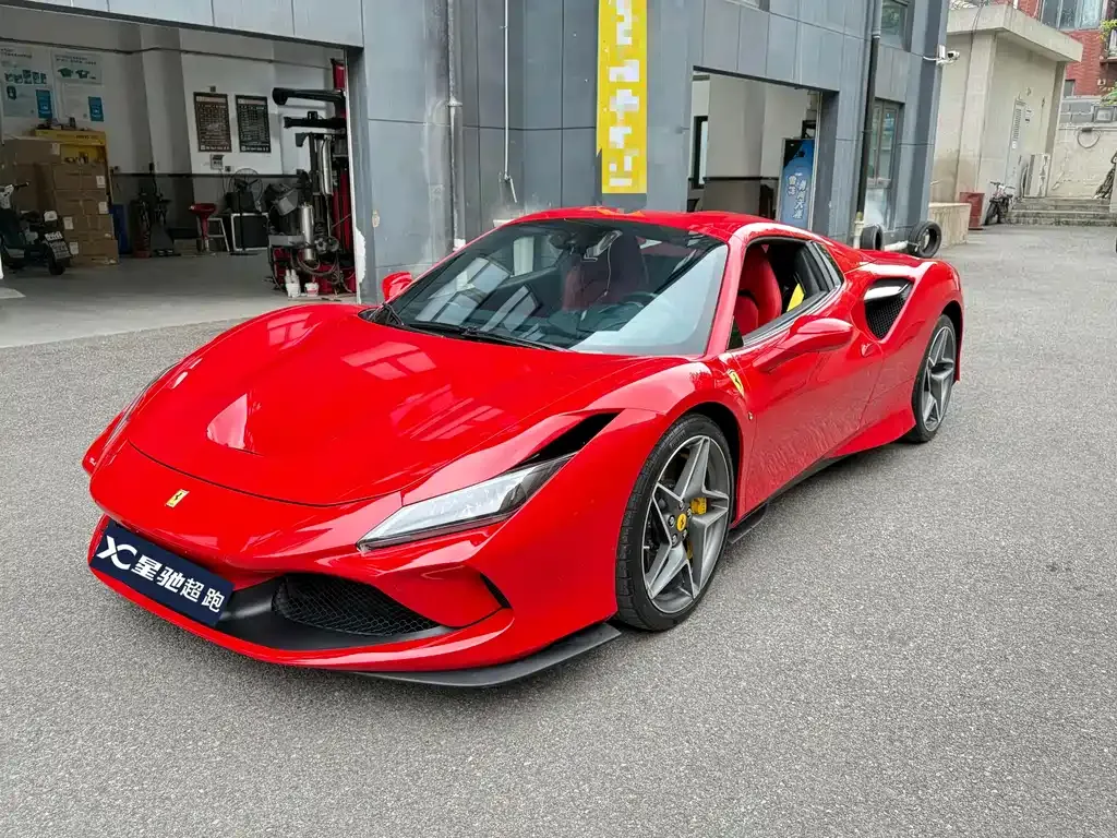 Ferrari F8 — фото 6