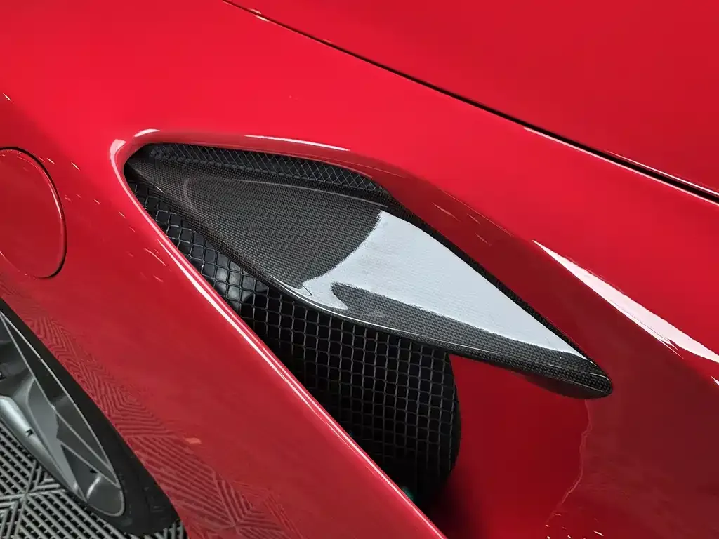 Ferrari F8 — фото 2