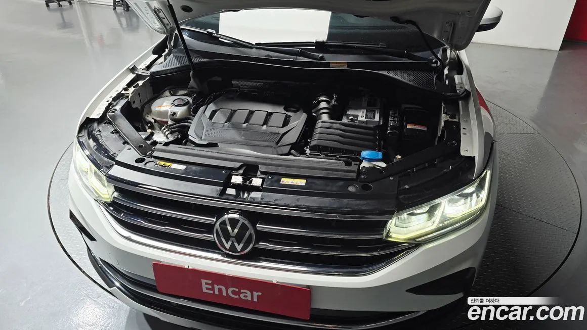 Volkswagen Tiguan 2022 из KR, фото 8