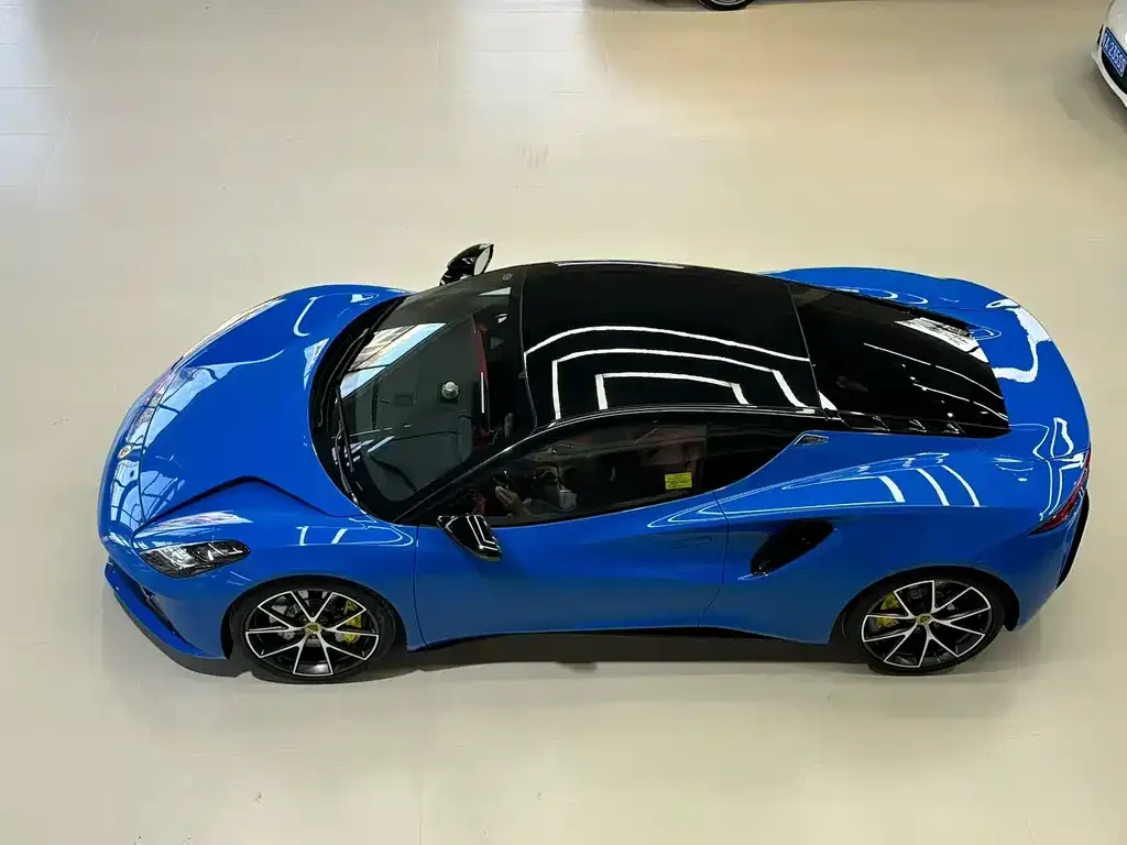 Lotus Emira 2025 из CN, фото 2