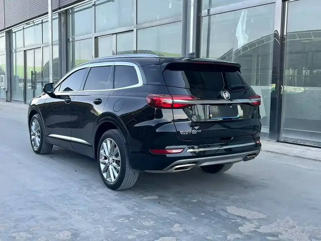 Buick Enclave — фото 3