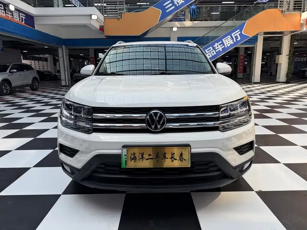Volkswagen Tharu — фото 8