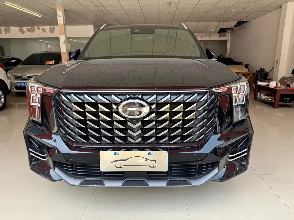 GAC Motor Trumpchi GS8 — фото 1