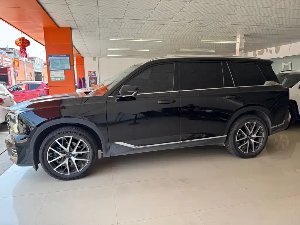 GAC Motor Trumpchi GS8 — фото 4