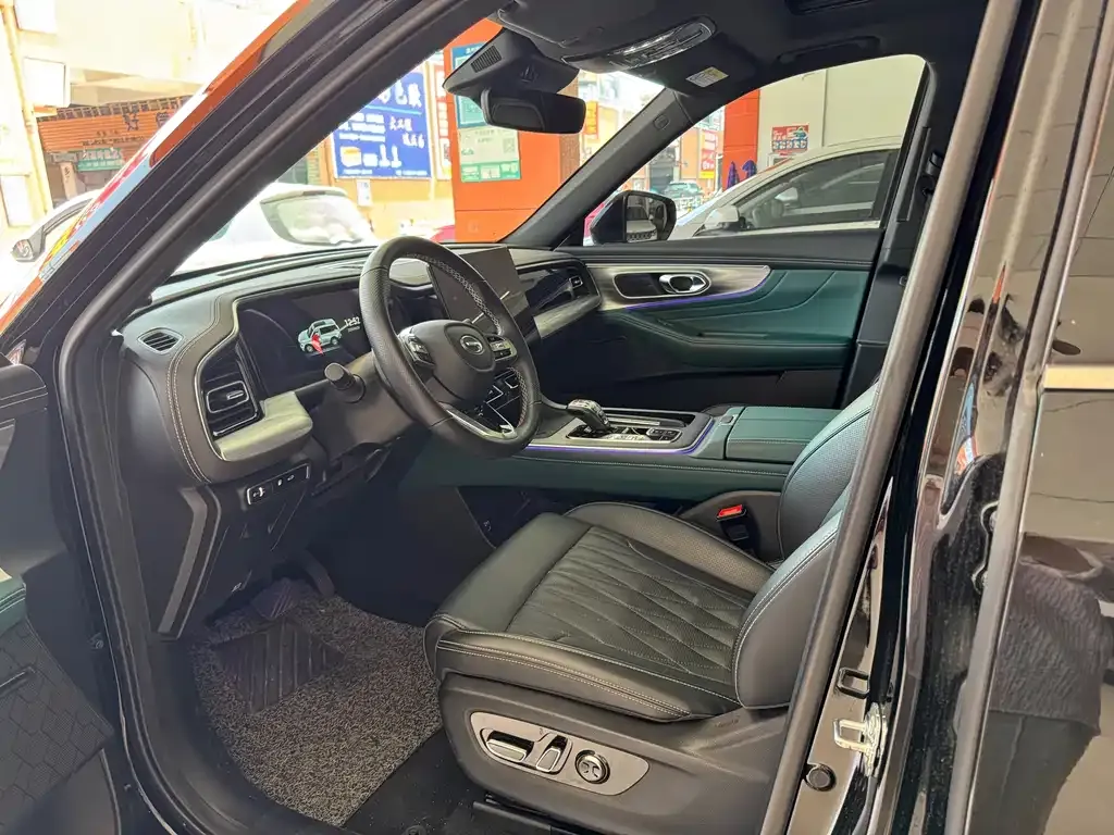 GAC Motor Trumpchi GS8 — фото 8