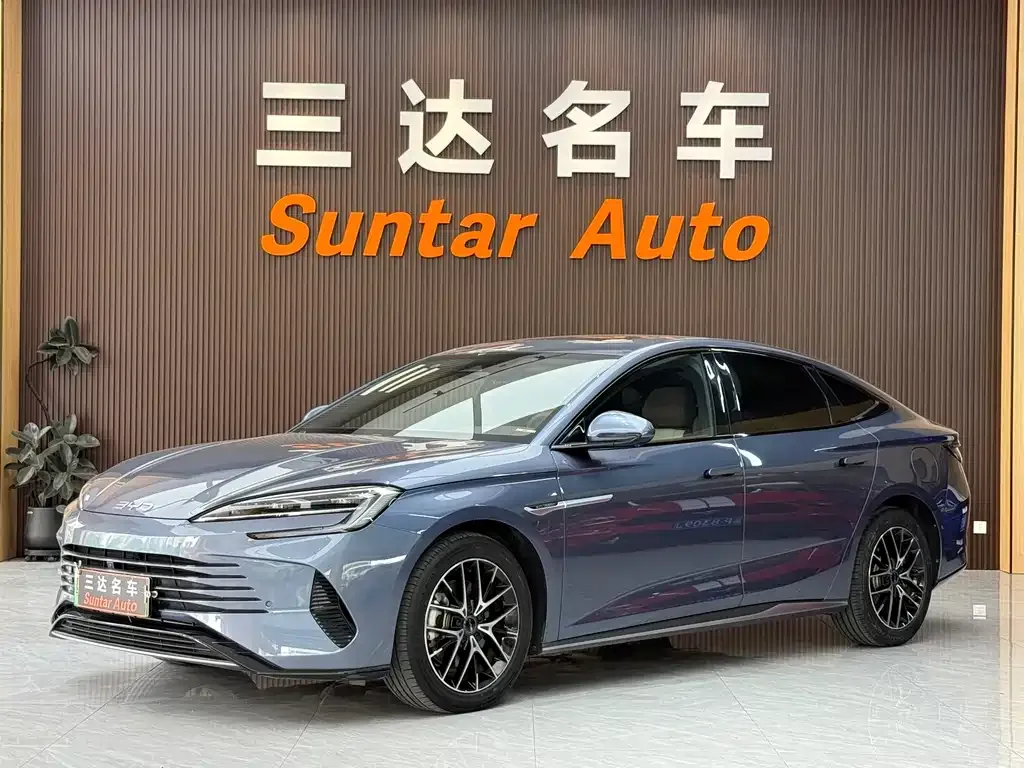 BYD Seal — фото 1