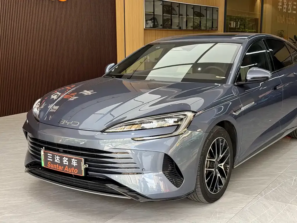 BYD Seal — фото 6