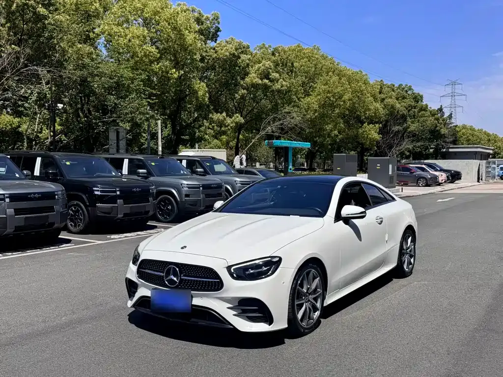Mercedes-Benz E-Class (Import) — фото 1