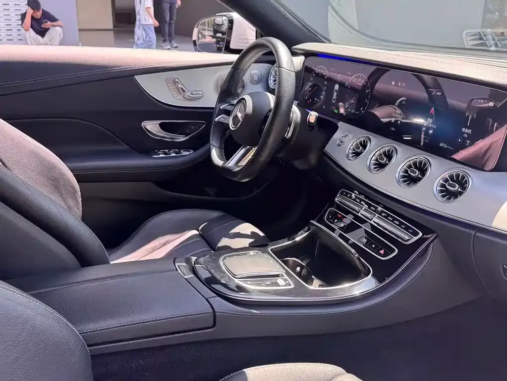 Mercedes-Benz E-Class (Import) — фото 4
