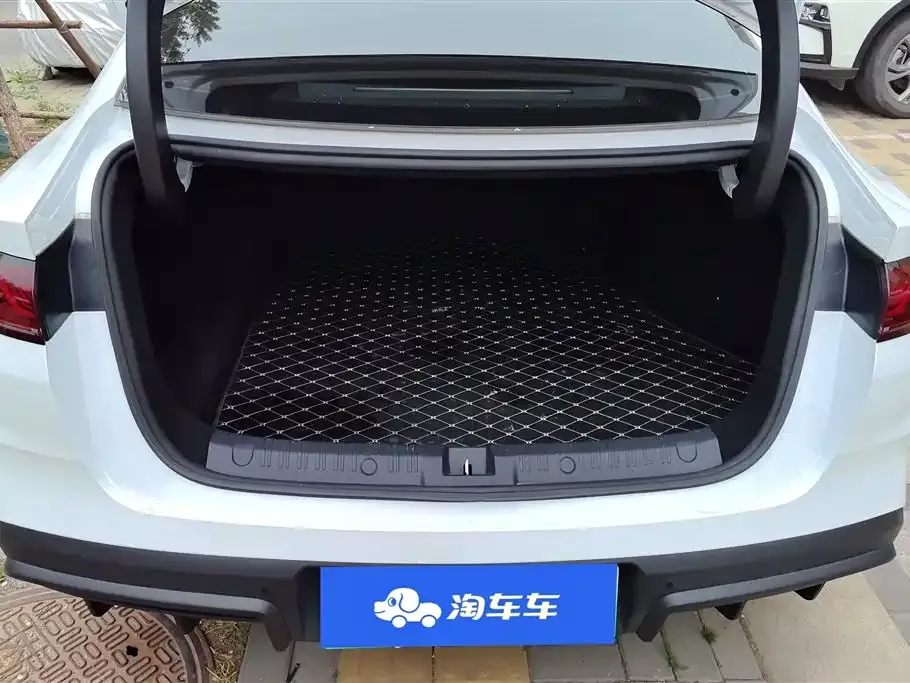 BYD Qin L 2024 из CN, фото 5
