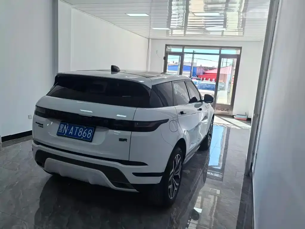 Land Rover Evoque — фото 9