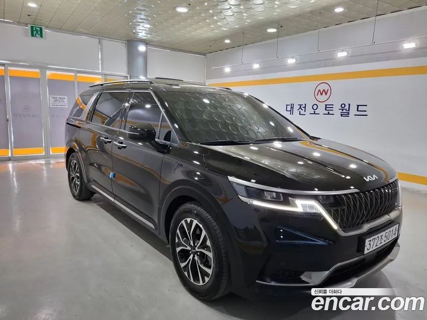 Kia Carnival 2023 из KR, фото 2